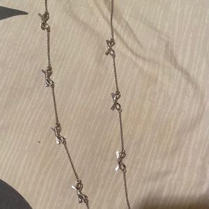 Kate Spade silver bows necklace